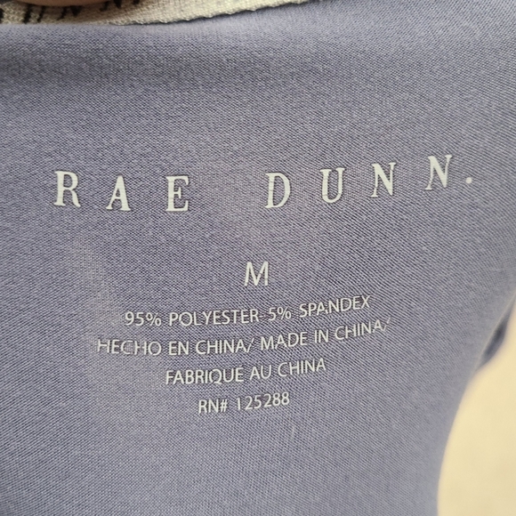 Rae Dunn Adventure Awaits Pullover Top size medium - Picture 5 of 5